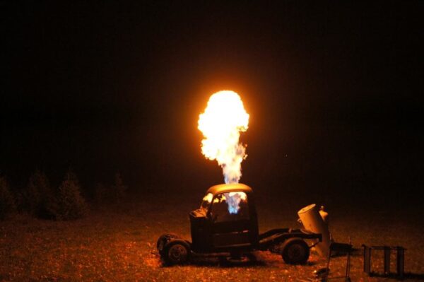 13TH HOUR RISING HAUNTED HAYRIDE