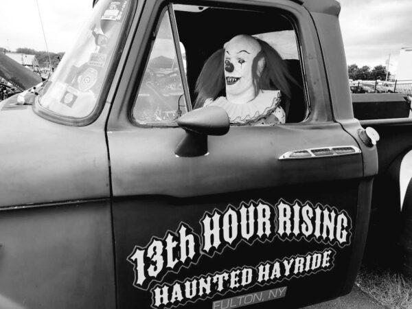 13TH HOUR RISING HAUNTED HAYRIDE