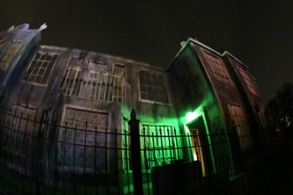 Edge Of Darkness Haunted House