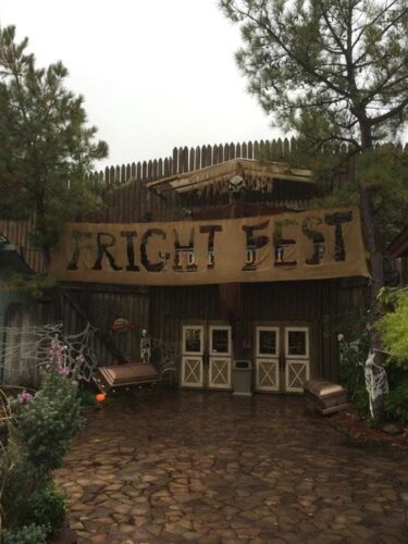 Frontier City Haunted House & Scare Zones