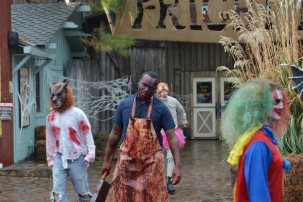 Frontier City Haunted House & Scare Zones