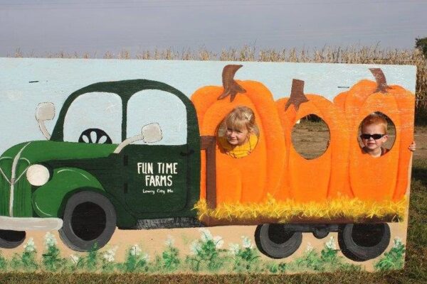 Fun Time Farms Corn MAiZE