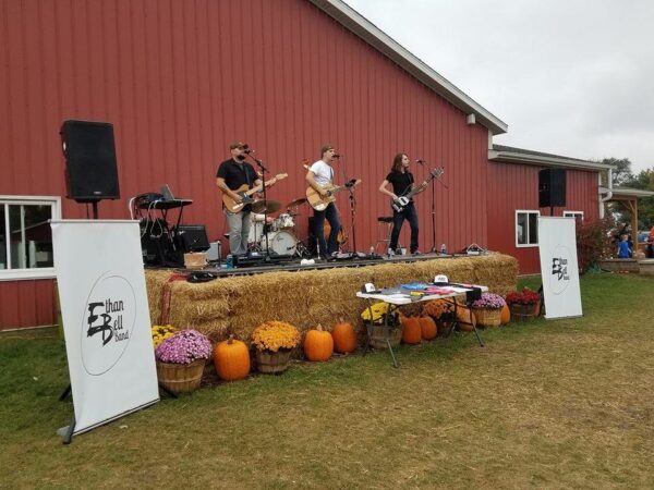 Jonamac Orchard Haunted Corn Maze