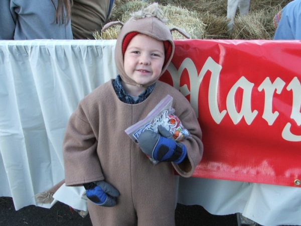No Way Out Haunted Corn Maze & Hayride