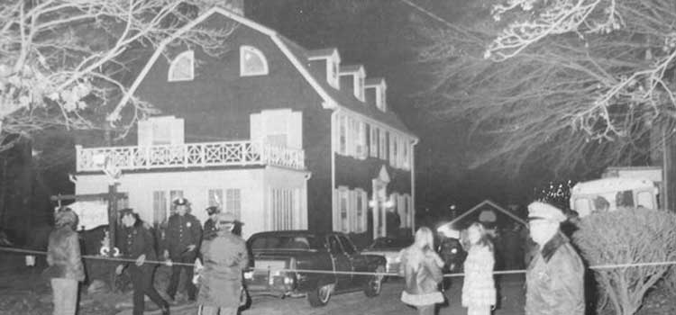 Amityville-horror-house